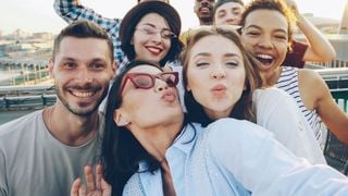 Le philosophe Confucius a dit : "Nous avons tous deux vies, la seconde commence quand on réalise qu'on n'en a qu'une"