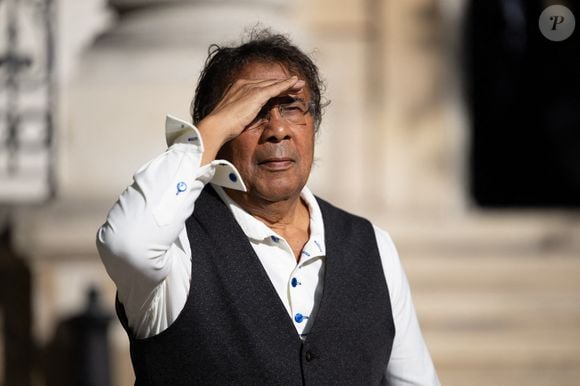 Le chanteur français Laurent Voulzy visite l'Assemblée nationale française, à Paris, le 9 septembre 2025. Photo par Raphael Lafargue/ABACAPRESS.COM