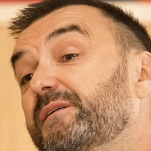 Cyril Lignac dans AURA d'Audrey Crespo-Mara publié le 15 mai 2026 sur YouTube