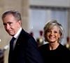 Hélène Mercier-Arnault est sortie du silence.

Bernard Arnault, Pdg de LVMH et sa femme Hélène Mercier-Arnault lors de l'accueil par le couple présidentiel français du président du Kazakhstan au palais de l'Elysée à Paris pour un dîner d'état. Dominique Jacovides / Bestimage