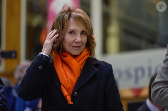 Nathalie Baye présente à la 158e vente aux enchères des vins des Hospices de Beaune à Beaune, France, le 18 novembre 2018. © Julien Reynaud/APS-Medias/Abacapress.com