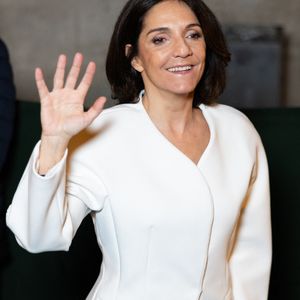 Florence Foresti - Les célébrités au défilé Jacquemus "Collection Homme Prêt-à-Porter Automne/Hiver 2026-2027" lors de la Fashion Week de Paris, le 25 janvier 2026

© Julien Sarkissian / Bestimage