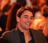 "Notre soirée de lancement est présentée par notre ambassadeur @julian.bugier ! Merci à lui pour son soutien continuel", est-il précisé en commentaire. 

Julian Bugier lors de la soirée annuelle de gala de l'association Hope au pavillon Gabriel à Paris le 14 octobre 2025.
© Anne-Sophie Guebey / Bestimage