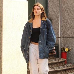 Toby Cohen est également étudiant au Berklee College of Music de Boston

Suri Cruise à New York. Backgrid USA / Bestimage