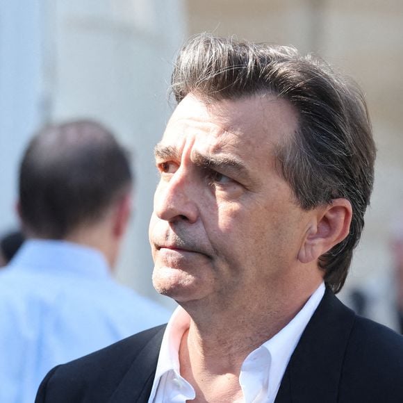 Yannick Alléno - Arrivées aux obsèques de Philippe Labro en l'église de Saint-Germain-des-Prés à Paris le 13 juin 2025. © Dominique Jacovides - Christophe Clovis / Bestimage