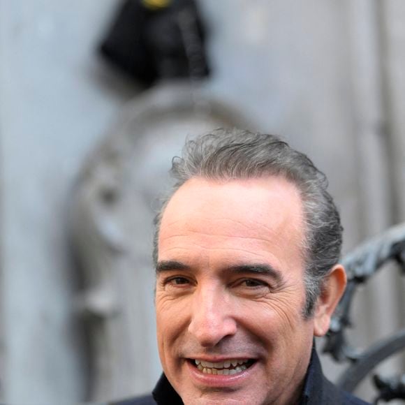 Jean Dujardin reçoit la Médaille d'Honneur de la Ville de Bruxelles et visite le Manneken-pis habillé d'un costume de Zorro pour l'occasion à Bruxelles, Belgique, le 28 novembre 2024. © Didier Lebrun/PhotoNews/Bestimage