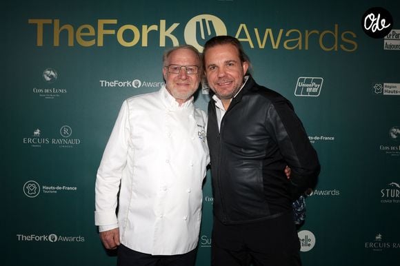 Les Chefs étoilés Marc Meurin et Nicolas Sale lors de la cérémonie des TheFork Awards 2023, premier prix food 100% digital décerné par le grand pubic à l'Opéra de Lille, France, le 13 novembre 2023. 

Photo de Jean-Marc Lhomer/Bestimage