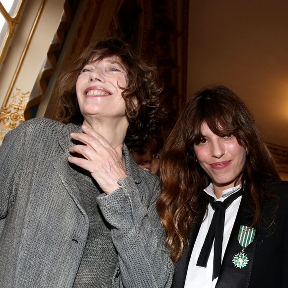 Jane Birkin (invitee) et sa fille Lou Doillon
Paris le 10 avril 2013 DOMINIQUE JACOVIDES / BESTIMAGE