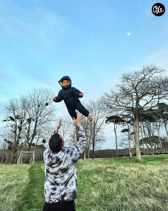 Les deux parents ont porté leur choix sur le prénom Lior pour leur nouveau-né.