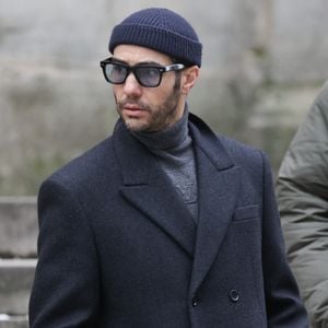 Tahar Rahim à la fin de la cérémonie funéraire de l'acteur franco-danois Niels Arestrup devant l'église Saint-Roch à Paris, le 10 décembre 2024. Photo par Nasser Berzane/ABACAPRESS.COM