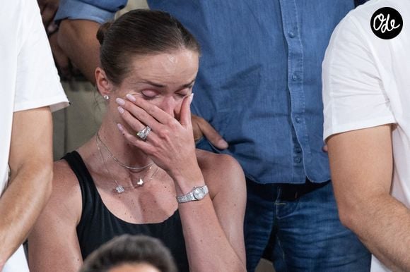 Beaucoup d’internautes n’ont pas compris ses raisons et l’ont vivement critiquée.

Elina Svitolina (femme de G.Monfils) - Gaël Monfils joue et perd son dernier match face à Hugo Gaston lors des internationaux de tennis de Roland Garros à Paris le 25 mai 2026. © Moreau / Jacovides / Bestimage