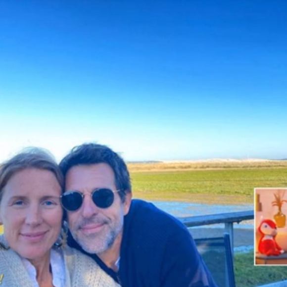 François Pellissier est bien connu dans le paysage audiovisuel français. Depuis 2019, il occupe le poste de président exécutif de TF1 PUB, directeur des sports du groupe TF1 et président de TF1 Entertainment.

Agathe Lecaron surprise par son mari pour sa dernière dans "Les Maternelles"