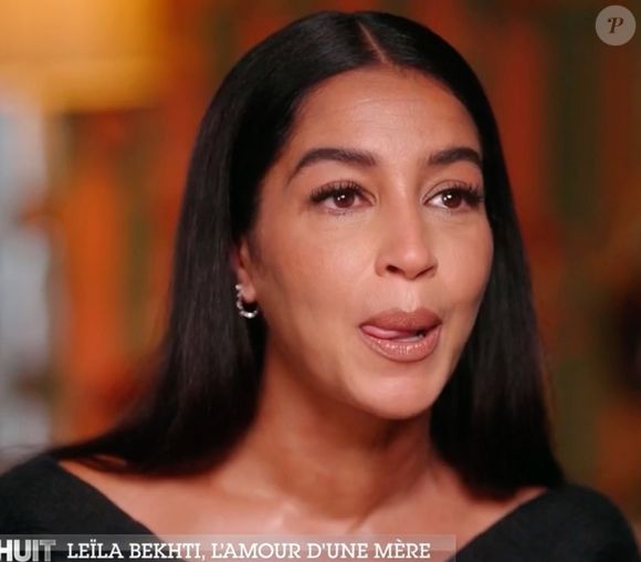J'y vois comme un passeport pour commencer", a glissé avec pudeur Leïla Bekhti avant de faire une courte pause. "C'est le... Pardon. J'y vois comme une validation de 'c'est bon, tu peux ma fille'"

Leila Bekhti - face à Audrey Crespo-Mara - dans le "Portrait de la semaine" pour l'émission Sept à Huit diffusée sur TF1 ce dimanche 9 mars 2025. (Capture d'écran).
