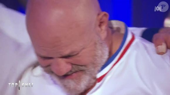 Philippe Etchebest en larmes face à Charles après son élimination de "Top Chef 2025", épisode du 4 juin, sur M6
