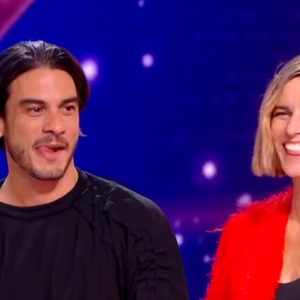 Son compagnon Romain Guillermic est champion du monde de danse électro.
Fauve Hautot et son compagnon Romain Guillermic dans "Danse avec les stars" sur TF1 le 3 avril 2026.