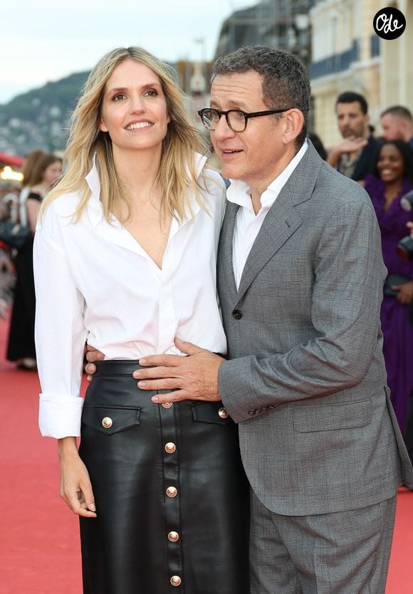 Laurence Arné et son compagnon Dany Boon sur le tapis rouge de la cérémonie de clôture du 38ème festival du film de Cabourg, France, le 15 juin 2024. Les Journées romantiques du 38ème Festival du film de Cabourg (Calvados) auront lieu du 12 au 16 juin. © Coadic Guirec/Bestimage
