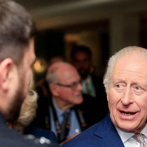 Le roi Charles III assiste à une réception à la mairie de Waltham Forest, dans l'est de Londres, pour célébrer la cohésion de la communauté dans le quartier de Londres, Angleterre, Royaume-Uni, le 20 décembre 2024. Photo by Mina Kim/PA Wire/ABACAPRESS.COM