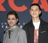 L'heure est à la consécration pour Ilyes Djadel.

Jamel Debbouze et Léon Debbouze - Première du film "Mercato" au cinéma "Le Grand Rex" à Paris
© Guirec Coadic/Bestimage