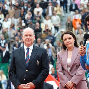 La princesse Charlène de Monaco, Le prince Albert II de Monaco, Mélanie-Antoinette de Massy (présidente de la fédération monégasque de tennis), Carlos Alcaraz lors de la finale du Rolex Monte-Carlo Masters au Monte-Carlo Country Club de Monaco le 12 avril 2026.

© Claudia Albuquerque / Bestimage