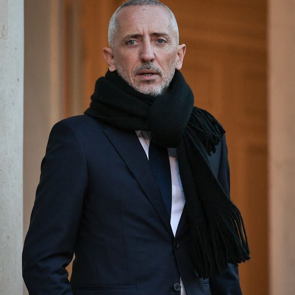 "J’ai découvert qu’arrêter de boire de l’alcool, ça m’a fait atteindre une sobriété dans mes émotions" explique-t-il...

L'humoriste et acteur maroco-canadien Gad Elmaleh arrive pour un dîner lors du XIXème Sommet de la Francophonie au Palais de l'Élysée à Paris, le 4 octobre 2024. Photo by Firas Abdullah/ABACAPRESS.COM