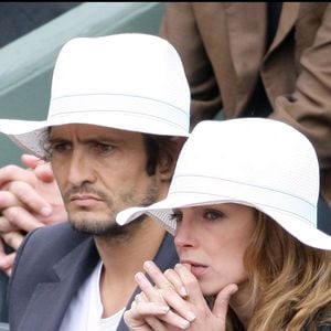 Bixente Lizarazu et Claire Keim - finales les hommes du tournoi de Roland Garros 2009. Internationaux de France.