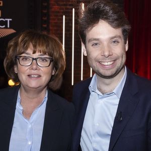 À 31 ans, Benjamin Duhamel s’est imposé comme une figure majeure de l’information en France, notamment après son passage remarqué sur BFMTV et son arrivée renforcée à la matinale de France Inter suite au départ de Léa Salamé en 2025. 

Exclusif - Nathalie Saint-Cricq et son fils Benjamin Duhamel - Enregistrement de l'émission "On Est En Direct", présentée par Laurent Ruquier et Léa Salamé.

© Jack Tribeca / Bestimage