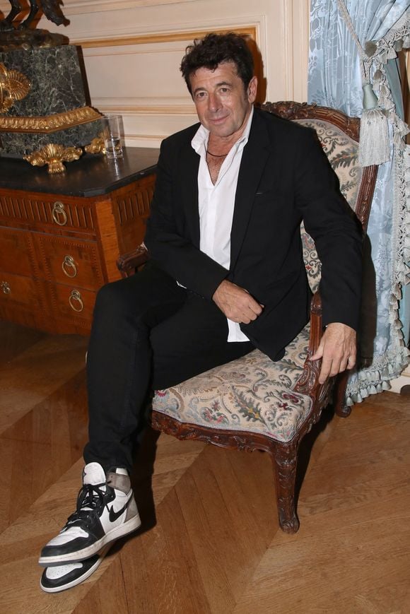 Patrick Bruel - Dîner du 35ème Gala "Vaincre le cancer" au profit de la lutte contre les cancers au Cercle de l'Union Interalliée à Paris le 29 octobre 2022. Plus de 90.000 cancers n’ont pu être diagnostiqués en 2020 à cause de la pandémie de la covid-19. © Bertrand Rindoff / Bestimage