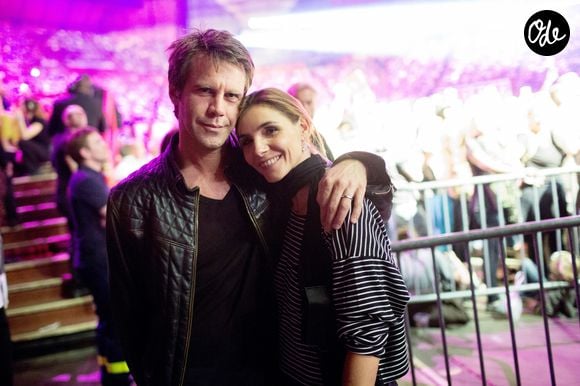 Clotilde Courau a retrouvé Emmanuel Philibert de Savoie dans la villa de Cavallo

Exclusif - Le prince Emmanuel Philibert de Savoie et Clotilde Courau - People au concert de Johnny Hallyday au POPB de Bercy a Paris - Jour 2. Le 15 juin 2013