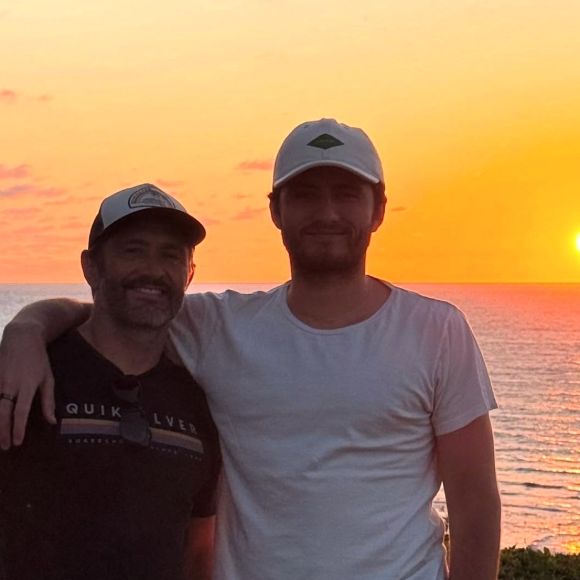 Ce mercredi 16 juillet 2025, l'ex-partenaire de jeu de Zinédine Zidane s'est immortalisé sur Instagram aux côtés de ce dernier ! Et leur frappante ressemblance a eu le mérite de  déchaîner les passions !

Bixente Lizarazu et son fils Tximista immortalisés sur Instagram ce 16 juillet 2025 - (Capture d'écran).
