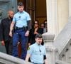 Kim Kardashian était présente au tribunal de Paris pour témoigner face aux braqueurs suspectés de son cambriolage en 2016.
Kim Kardashian et sa mère Kris Jenner - La star américaine Kim Kardashian à la sortie du procès de la rue tronchet des "Papys braqueurs" au palais de justice de Paris, France, le 13 mai 2025. La star américaine doit décrire cette nuit qui l’a «traumatisée», selon ses mots, 9 hommes et 1 femme sont jugés, soupconnés d'avoir participé au casse du siècle, en dérobant à la star 9 millions d'euros de bijoux dans la nuit du 2 au 3 octobre 2016. © Anne-Sophie GuebeyBestimage