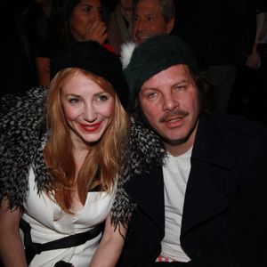 Julie Depardieu et Philippe Katerine arrivant au défilé de la collection printemps-été 2012 d'Etam qui s'est tenu aux Beaux-Arts de Paris, France, le 23 janvier 2012. Photo par Denis Guignebourg/ABACAPRESS.COM