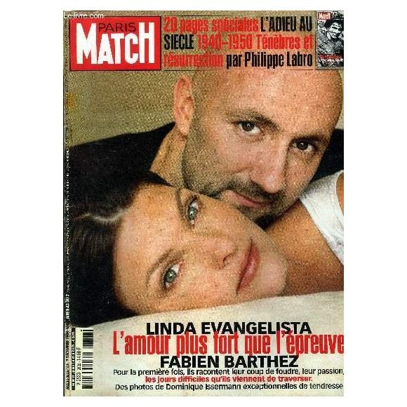 Fabien Barthez et Linda Evangelista en couverture de "Paris Match", numéro 2636 paru en décembre 1999.