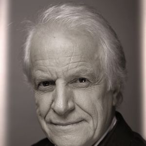 Andre Dussollier 2010. Photo par JLPPA / Bestimage