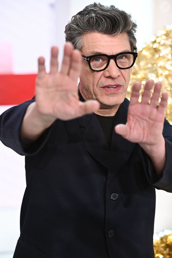 Exclusif - Marc Lavoine - Enregistrement de l'émission "Vivement dimanche" au studio Gabriel, présentée par M.Drucker, diffusée sur France 3 le 25 décembre 2022.
© Guillaume Gaffiot / Bestimage