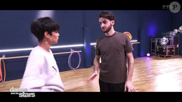 Nino Mosa et Eve Gilles lors de leur premier prime de "Danse avec les stars", le 14 février 2025, sur TF1