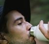 Le médecin met également en garde contre certains sodas, notamment ceux contenant de la caféine, qui peuvent stimuler les envies d’uriner.

Pexels