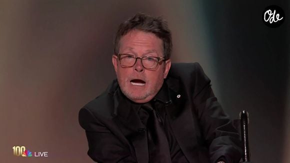 Michael J. Fox était présent sur scène lors de la cérémonie des Emmy Awards le lundi 14 septembre 2026

Los Angeles - Michael J. Fox a reçu deux ovations debout lors d'un discours émouvant aux Emmy Awards 2026 le lundi 14 septembre 2026.
Crédit : NBC / Backgrid UK via Bestimage