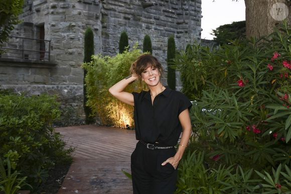 Exclusif - Magali Ripoll en backstage de l'enregistrement de l'émission La Grande Fête de Carcassonne, diffusée le samedi 6 septembre à 21.10 sur France 2, dans la Cité Médiévale de Carcassonne, France, le 24 juin 2025. © Jack Tribeca/Bestimage