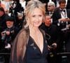 "C’était incompatible à nos yeux qu’il continue en politique", affirmait-elle en 2023 à Télérama. 
Caroline Roux - Montée des marches du film « Eddington » lors du 78ème Festival International du Film de Cannes, au Palais des Festivals à Cannes. Le 16 mai 2025 © Jacovides-Moreau / Bestimage