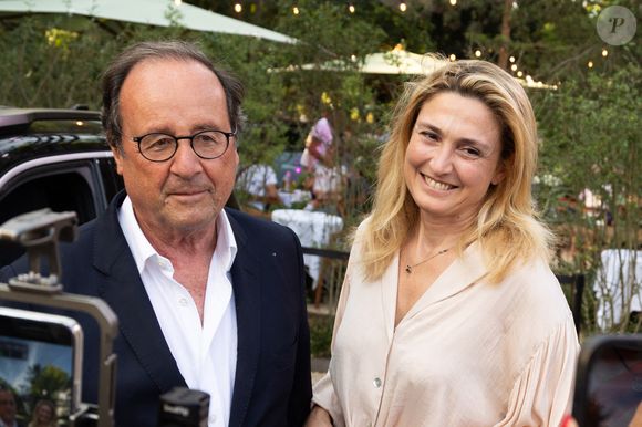 François Hollande et Julie Gayet assistent au FestivaL Signe Renault au Chalet des Ile à Paris, France. Photo by Nasser Berzane/ABACAPRESS.COM