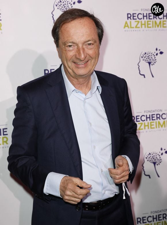 Michel-Édouard Leclerc - Photocall du XVème gala pour la Fondation Recherche Alzheimer à l'Olympia à Paris le 14 mars 2022. Sous la direction artistique de P. Souchon, des grands noms de la chanson française se mobilisent autour d'un concert sur le thème « 2 générations chantent pour la 3ème". L'intégralité des bénéfices de cette soirée servira à financer la recherche sur la maladie d'Alzheimer. © Photo Marc Ausset-Lacroix/Bestimage