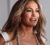 Son emploi du temps sportif s'étire sur six jours par semaine, ciblant des zones précises avec l'aide de plusieurs coachs.
Ben Affleck et Jennifer Lopez - Première de "The Last Duel" lors du festival international du film de Venise (La Mostra), le 10 septembre 2021.
Agence / Bestimage