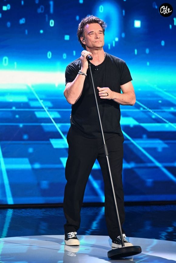 David Hallyday lors du backstage de l'enregistrement de l'émission "Famille je vous aime" présentée par M. Drucker et qui sera diffusée le 13 juin 2025 sur France 3, aux Studios rive gauche à Paris, France, le 15 avril 2025. © Clovis-Gaffiot/Bestimage