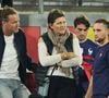 La famille a fondé une société civile immobilière au nom on ne peut plus évocateur : MADAME MERE HOLDING. 

Adrien Rabiot et sa mère Véronique Rabiot - Célébrités dans les tribunes du match du groupe D de l'Euro 2024 opposant l'équipe de France à l'Autriche (1-0) à Düsseldorf, en Allemagne, le 17 juin 2024. © Cyril Moreau/Bestimage