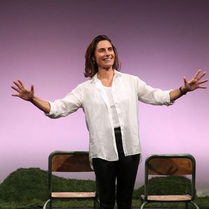 Exclusif - Première représentation du show de Alessandra Sublet "Tous les risques n'auront pas la saveur du succès" au Théâtre Antoine à Paris. Le 13 novembre 2023. Photo par Bertrand Rindoff / Bestimage