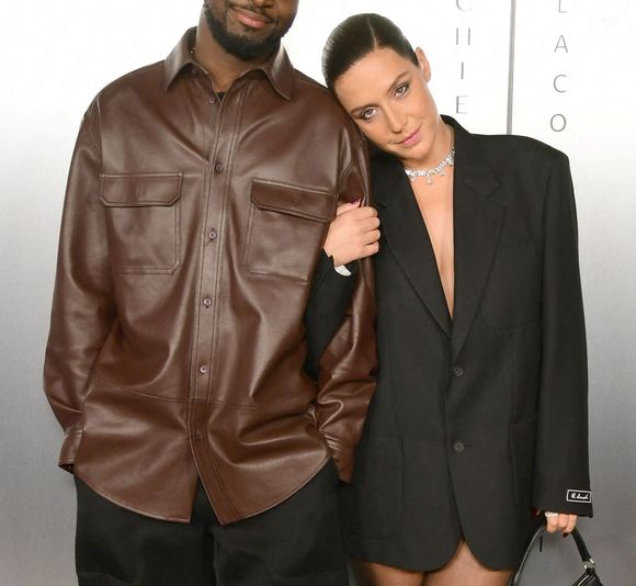 La star du film L'Amour Ouf était invitée à la soirée Lacoste X Chien 51 au club Silencio. 

Stéphane Bak et Adel Exarchopoulos au photocall de la soirée Lacoste X Chien 51 au club Silencio en marge du 78ème Festival International du Film de Cannes, France. © Romain Doucelin/Bestimage