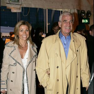 La légende du cinéma s'est éteinte il y a cinq ans, le 6 septembre 2021, à l'âge de 88 ans. 

Jean-Paul Belmondo et Natty lors du spectacle "Saltimbanco" du Cirque du Soleil, le 7 avril 2005 à Boulogne-Billancourt.

© RINDOFF-BAHI / BESTIMAGE