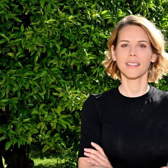 Tiphaine Auzière, avocate écrivain et fille de Brigitte Macron, durant la 28ème édition du Festival du Livre de Nice au Jardin Albert 1er. © Bruno Bebert / Bestimage