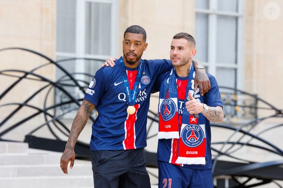 Presnel KIMPEMBE du Paris Saint-Germain et Lucas HERNANDEZ du Paris Saint-Germain lors des célébrations du Paris Saint-Germain au Palais de l'Elysee le 1er juin 2025 à Paris, France. (Photo by Loic Baratoux/Icon Sport/ABACAPRESS.COM)