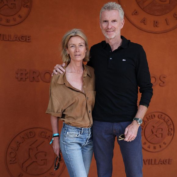 Denis Brogniart et sa femme Hortense au village lors des Internationaux de France de Tennis de Roland Garros 2025. Paris, le 29 mai 2025.
© Moreau/Jacovides/Bestimage